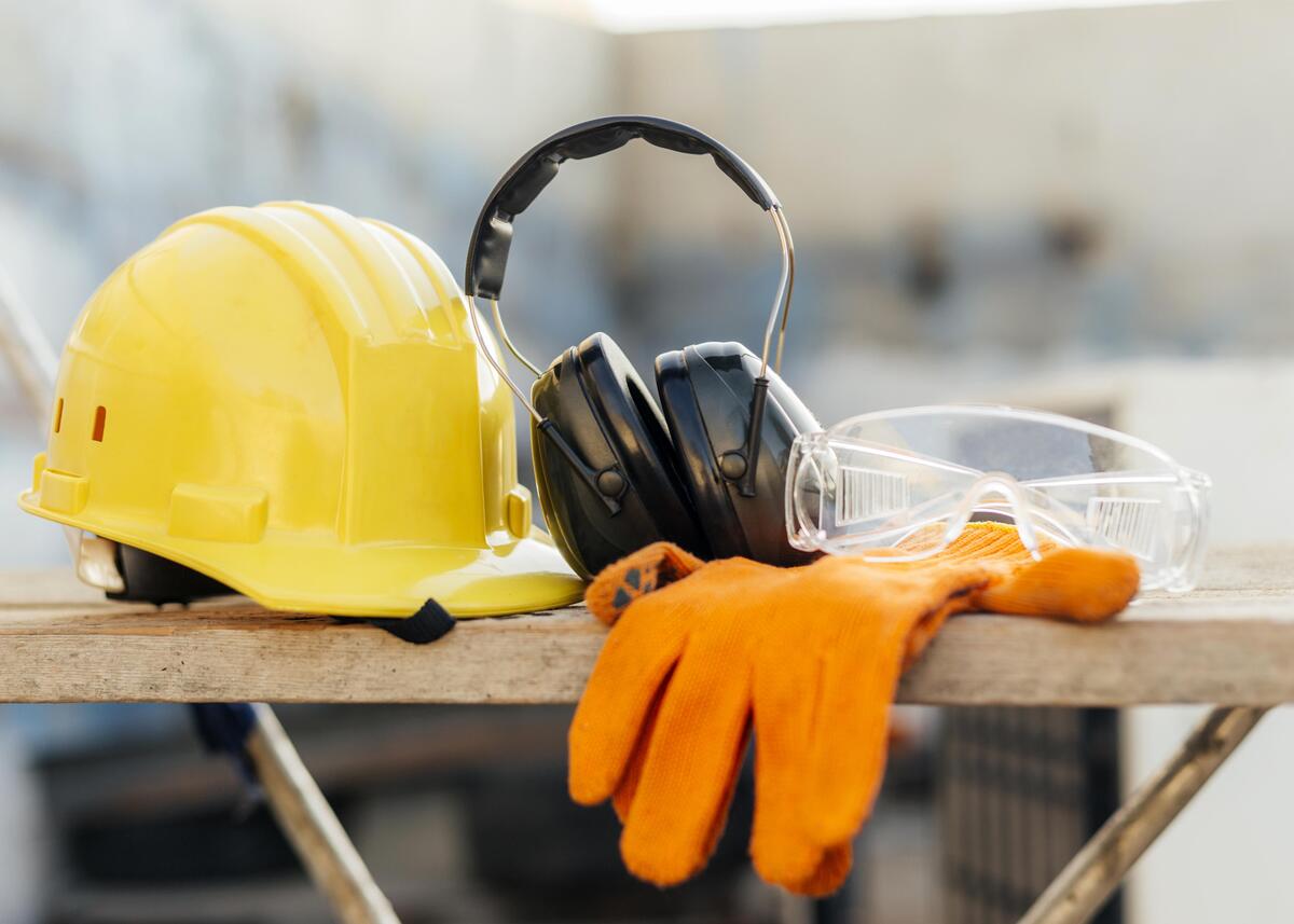 Top_11_Construction_Safety_Tips_for_2023_Neuroject_04.jpg