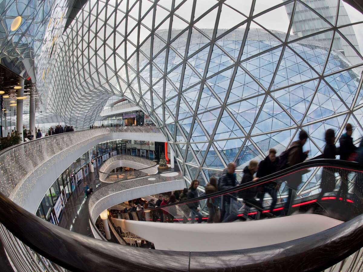 101_Worlds_Best_Modern_Architecture_Buildings_MyZeil_Neuroject_25.jpg