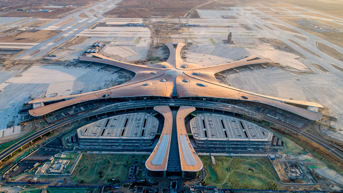 Top_17_Largest_Construction_Projects_in_the_World_2023_Reviews_Beijing_Airport_Neuroject.jpg