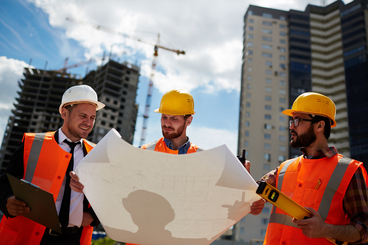 inspectors-with-sketch-Top-Construction-Company-in-Canada