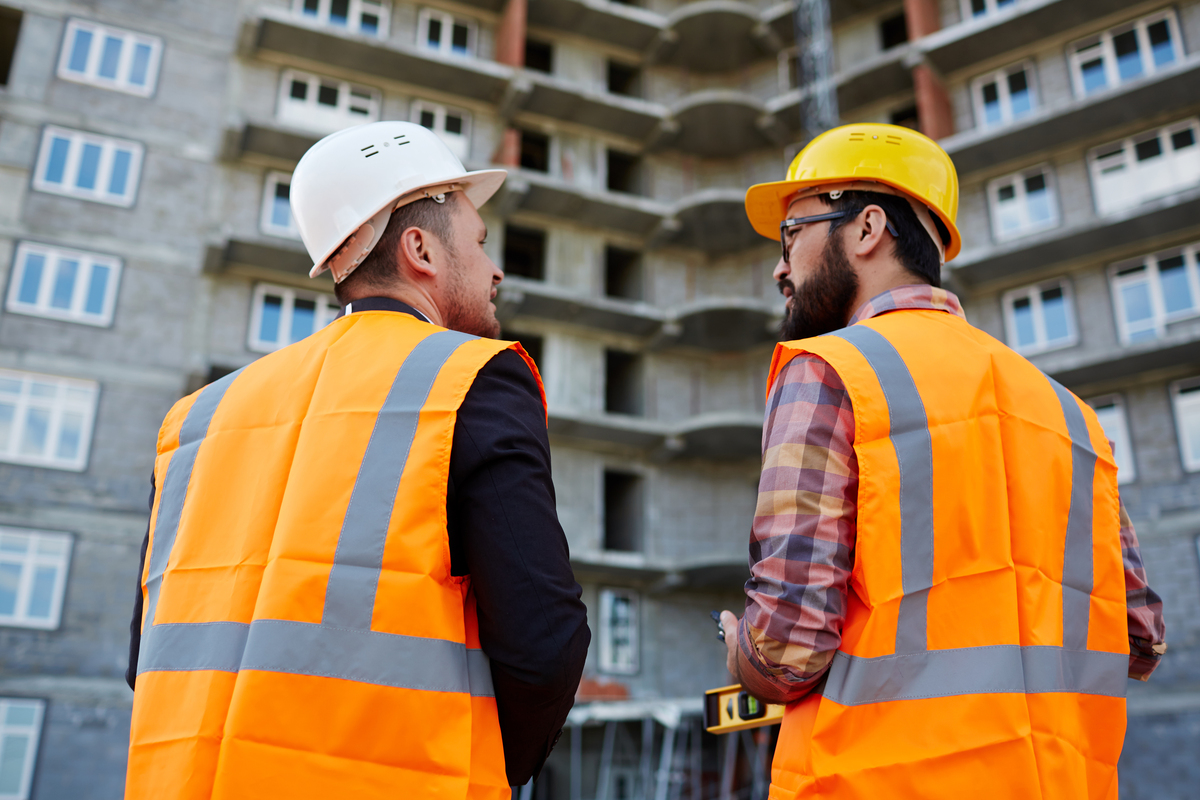 talk-contractors-Construction-Insurance