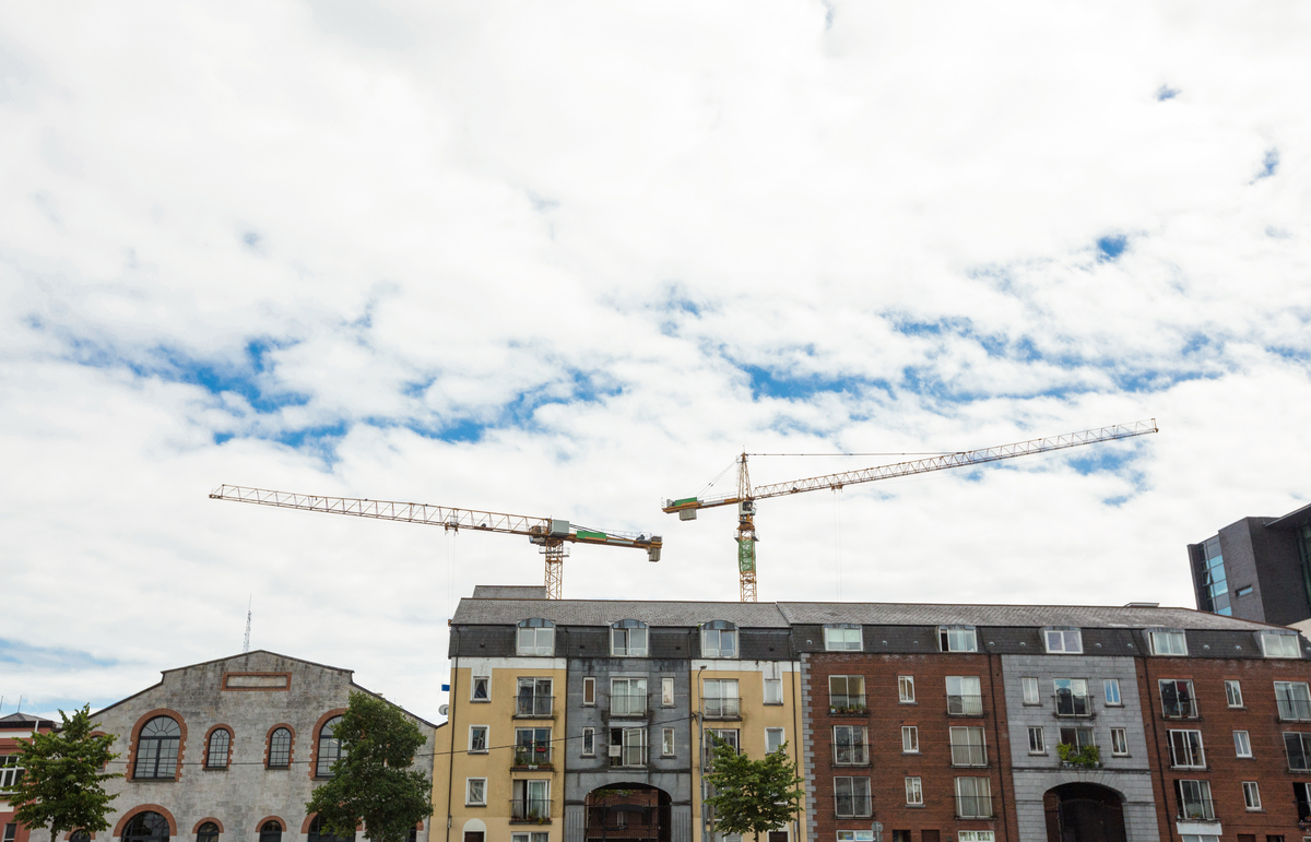 crane-construction-site-Construction-Company-in-Netherlands