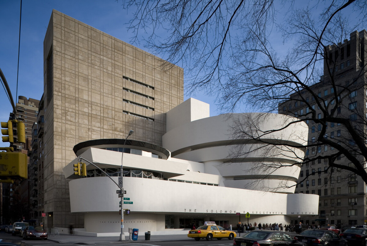 Famous-architects-Frank-Lloyd-Wright-Guggenheim-Museum