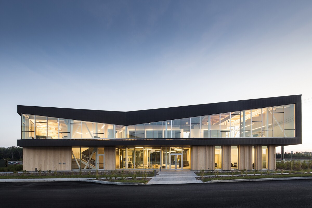 Pomerleau-Offices-Levis-Canada-Architecture-Firms-in-Canada