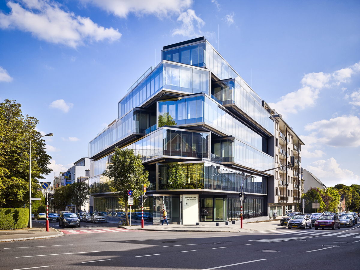 Commercial-Project-in-Luxembourg-One-on-One