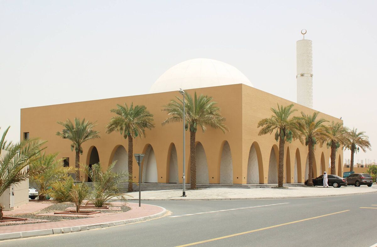 Top-10-Architecture-Firms-in-Dubai-2024-Review-Neuroject-Al-Warqaa-Mosque.jpg