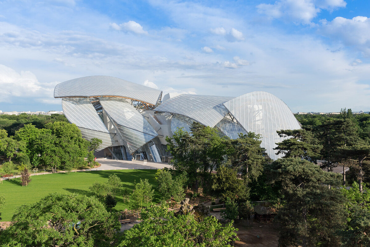 Contemporary-Architects-Frank-Gehry-Fondation-Louis-Vuitton-Neuroject