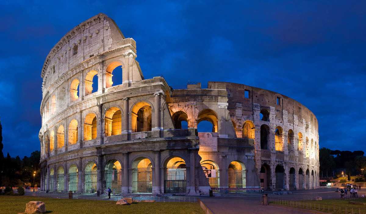 Construction-Projects-in-History-Colosseum-Rome-Italy-Neuroject