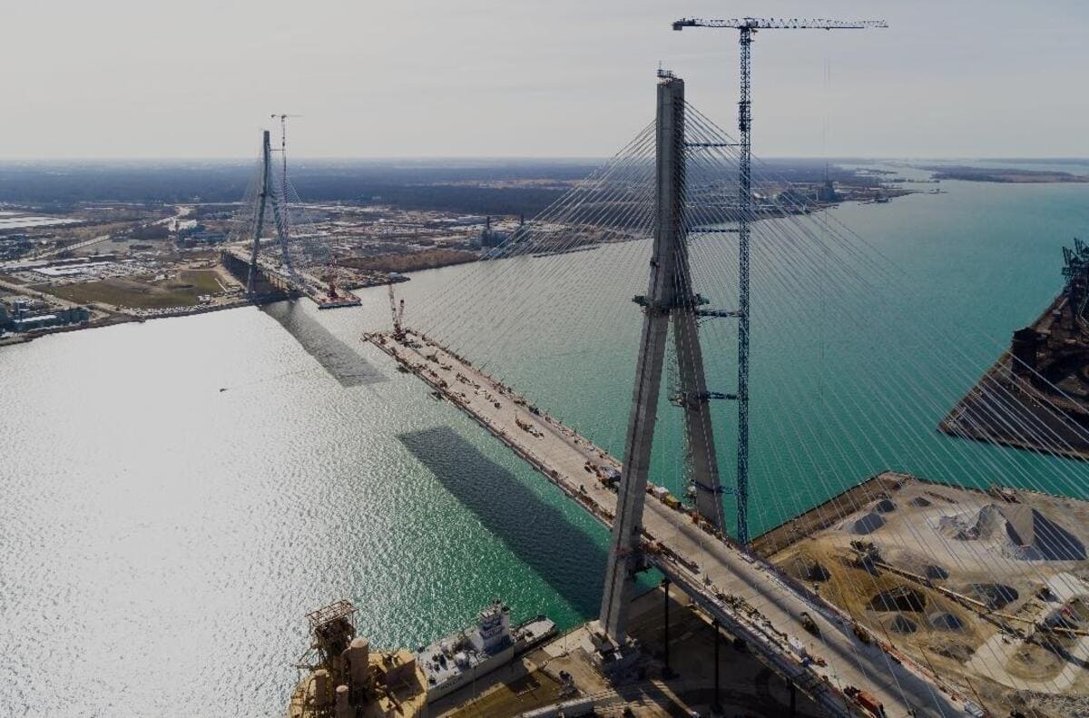 Read more about the article Top 12 Megaprojects in Canada; 2025 Review