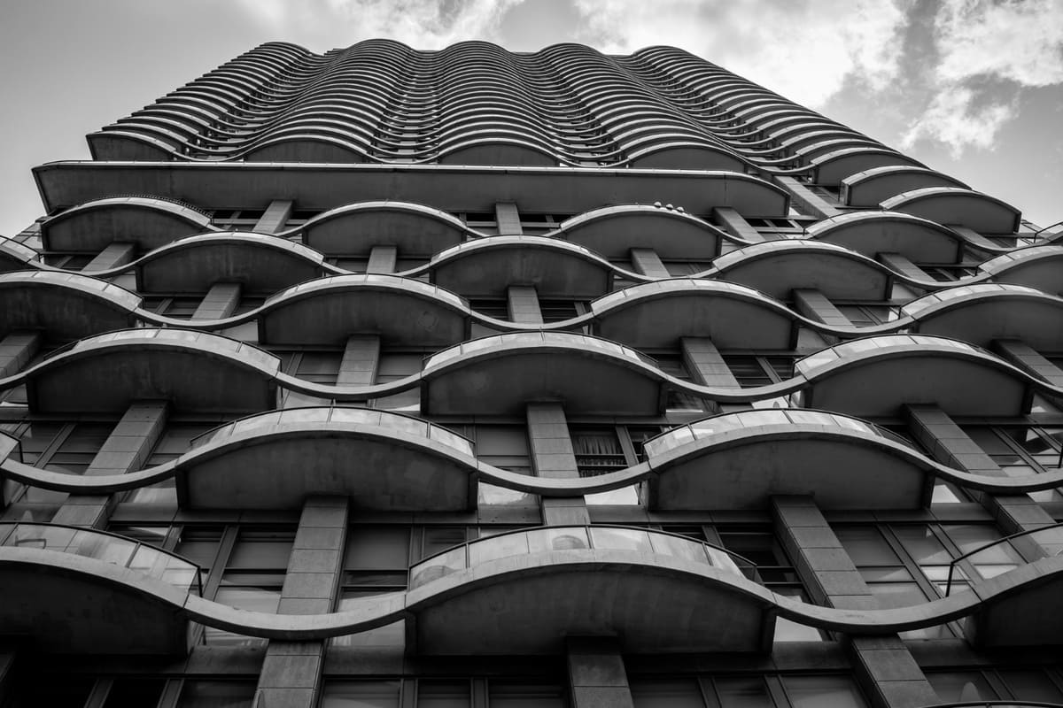 Must-See-Architectural-Projects-in-Milan-Neuroject 