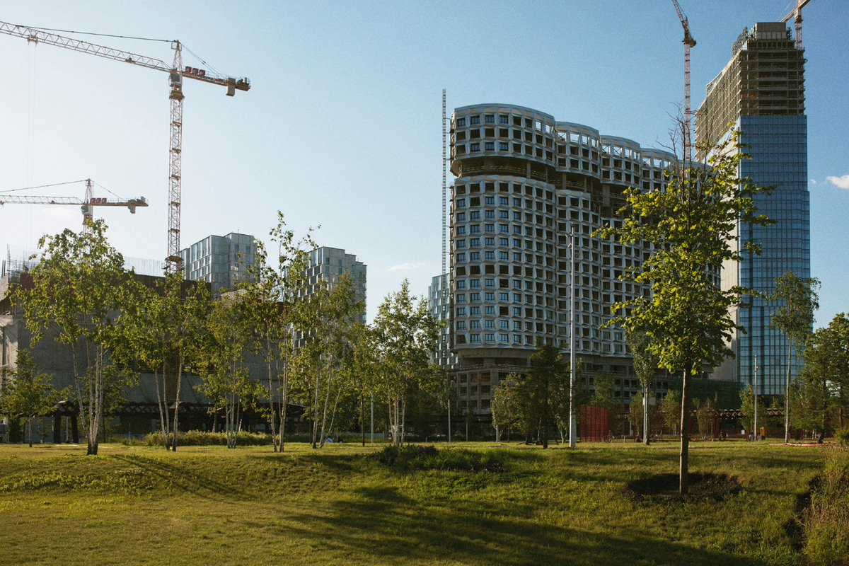 Read more about the article 5 Tips on Choosing a Construction Company for Residential and Commercial Projects