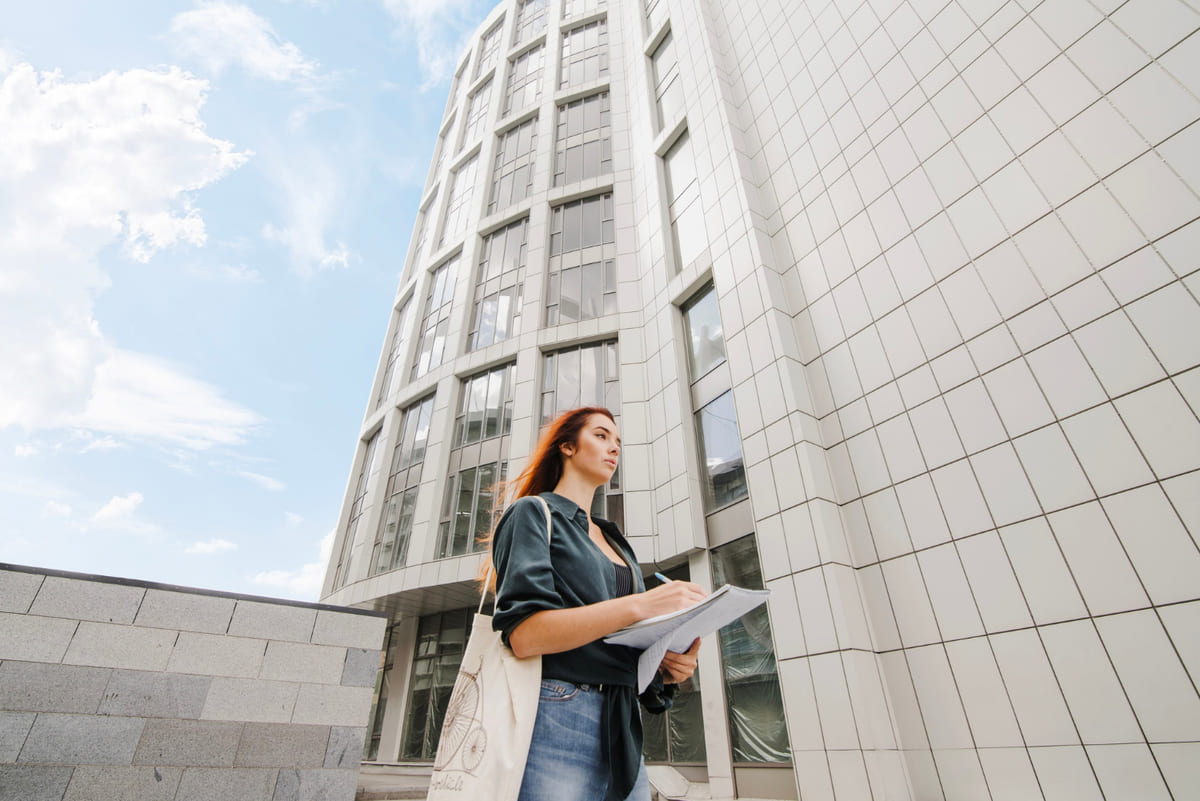 Read more about the article Architecture University 2025: Top Programs Embracing Sustainability and Smart Tech