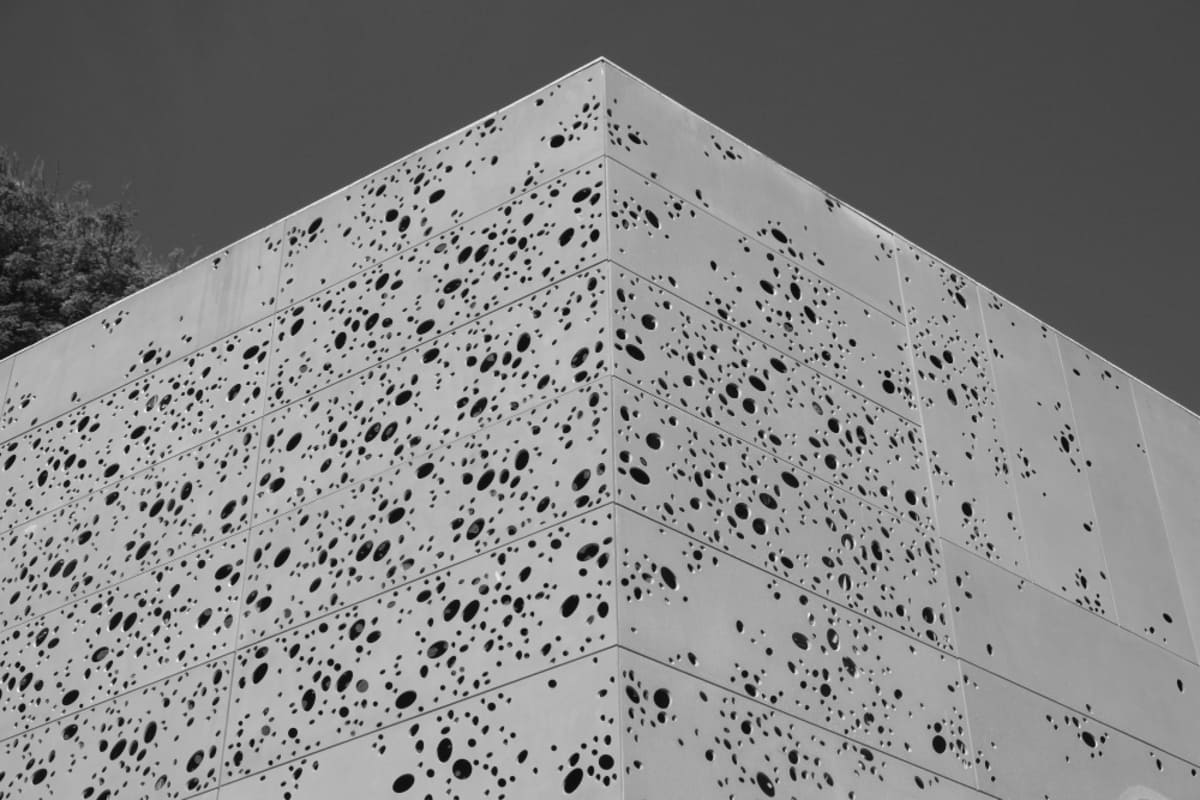 Read more about the article 5 Major Benefits of 3D Concrete Printing for Affordable Housing